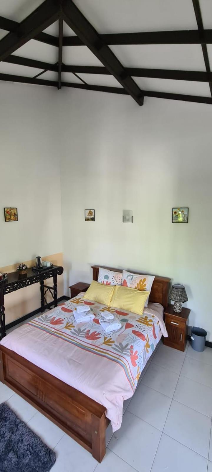 Ja-Elas French Touch Bed and Breakfast Værelse billede